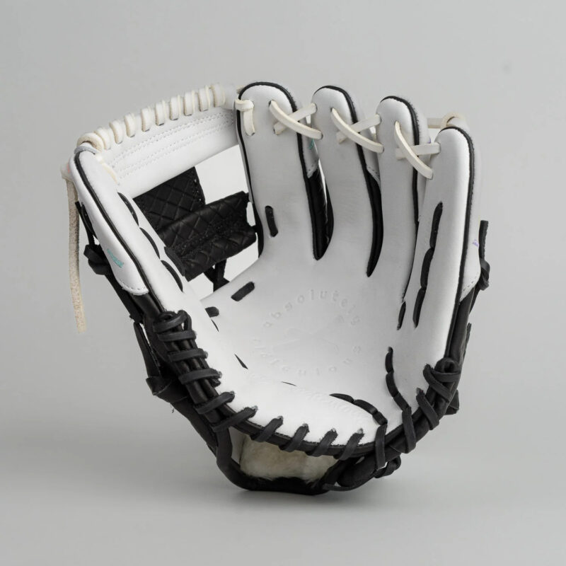 cookies & cream ice cream glove | rare edition