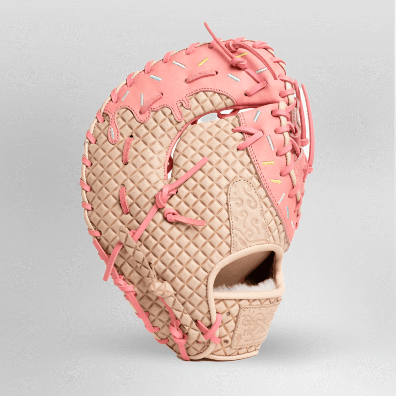 ice cream 1b glove | strawberry