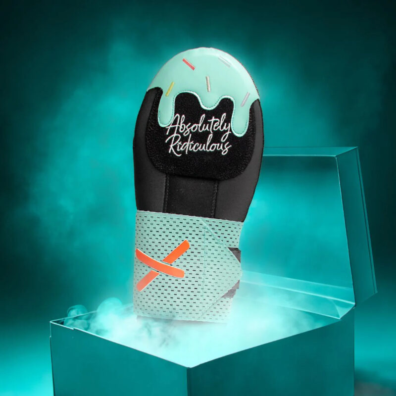 mint blackout ice cream sliding mitt
