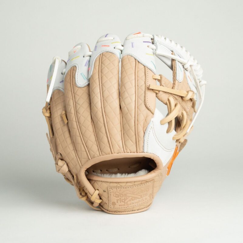 ice cream glove | vanilla