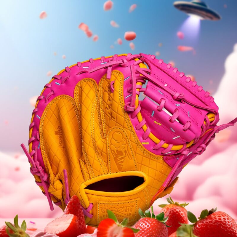 32.5" youth catcher's mitt | strawberry